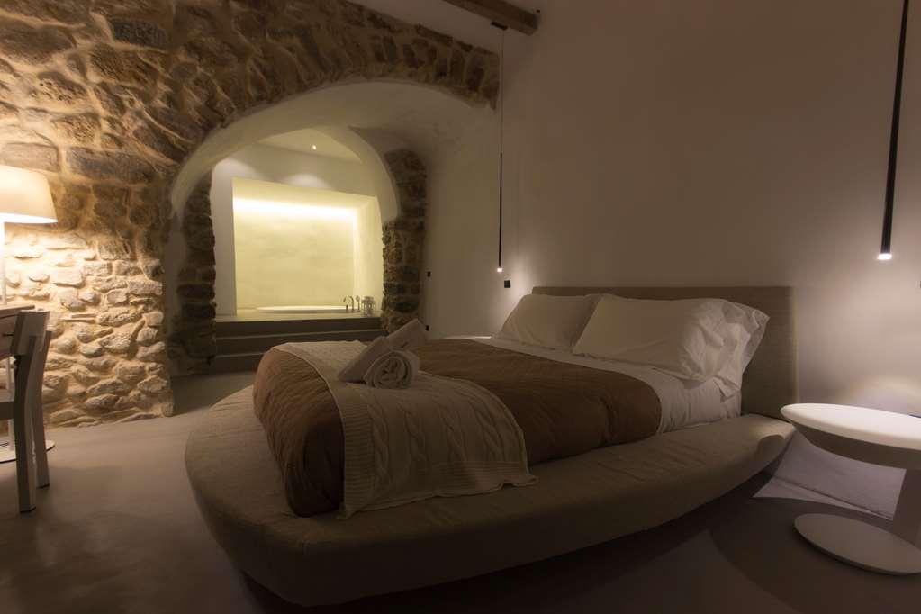 Hotel Diffuso Antichi Ricordi 칼타니세타 객실 사진